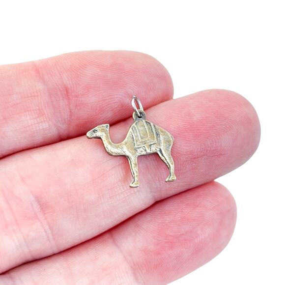 Vintage Sterling Silver 925 Dromedary Camel Charm Pendant - Picture 1 of 5